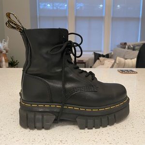 Dr. Martens Audrick Napa Leather Boot Sz 7